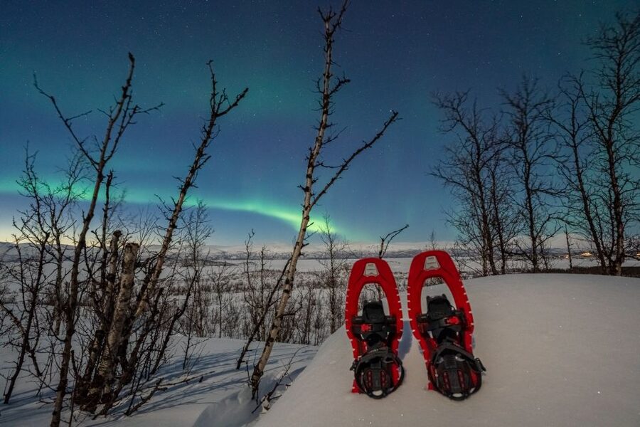 Abisko: Aurora Snowshoeing - Learning to walk on Arctic snow