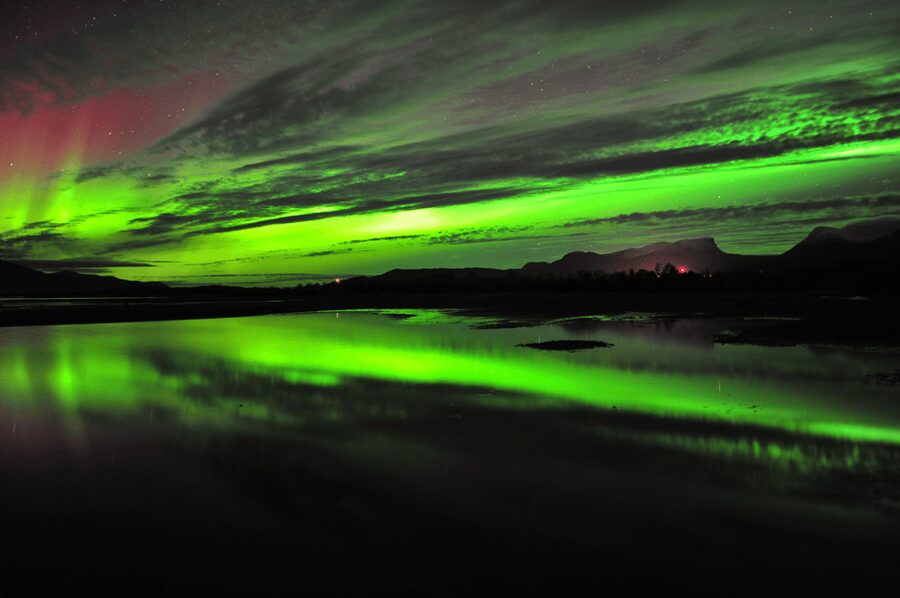 Abisko: Guided Autumn Aurora Chase with Hotel Transfers - Björkliden, Bear Mountain, and the Torne River