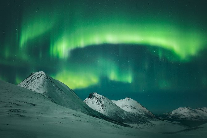 All inclusive - Northern Lights Hunt - Dinner by the fire, with practical expectations