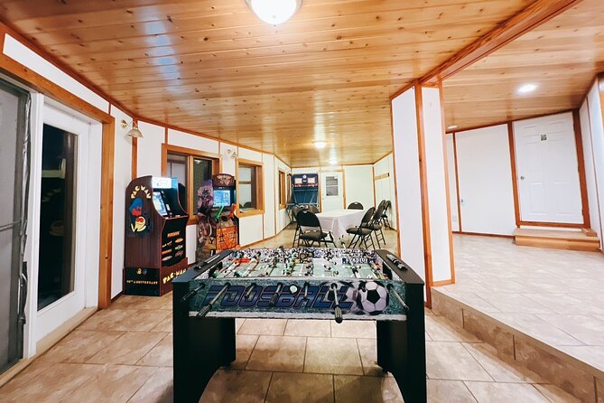 Aurora Chasing + Aurora Lodge - The four-hour schedule and pickup details
