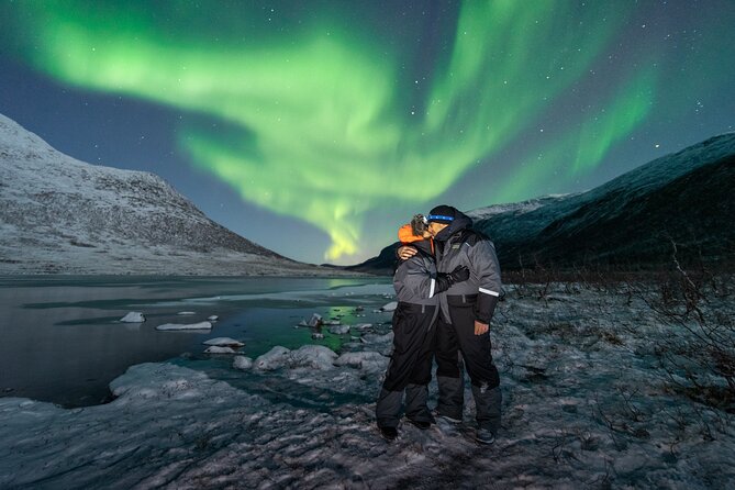 Aurora Hunt with the campfire and professional photographer - What happens at the viewing stops