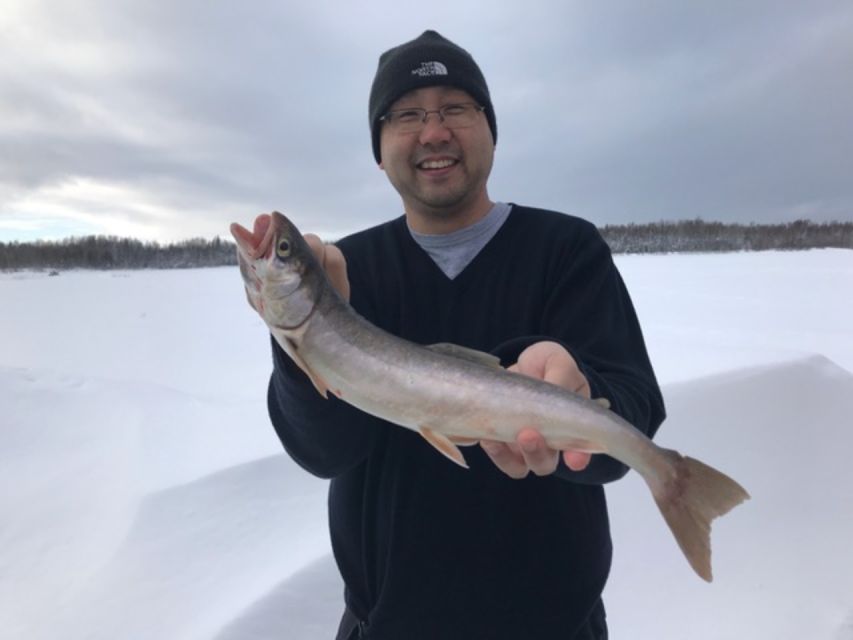 Chena Lake: Aurora Borealis Viewing & Ice Fishing Adventure - Fishing for Alaska’s cold-water species