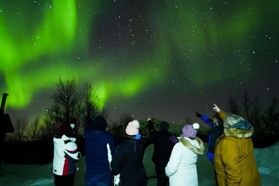 From Kiruna: Abisko National Park Northern Lights Tour - Hotel pickup and the 4.5-hour evening