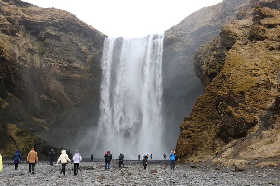 From Reykjavik: 4-Day Blue Ice Cave and Northern Lights Tour - A four-day route built around Iceland’s biggest sights