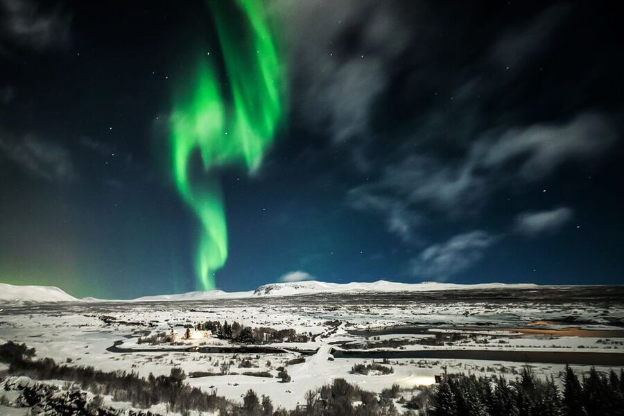 From Reykjavik: Northern Lights Bus Tour with Hot Cocoa - What You See at the Viewing Stops
