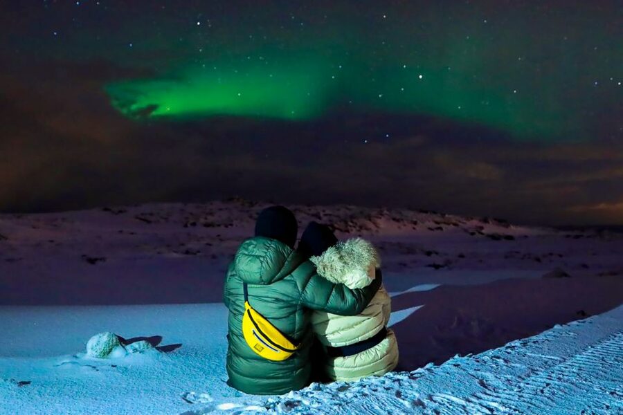 From Reykjavik: Northern Lights Bus Tour with Hot Cocoa - How to Get Better Photos