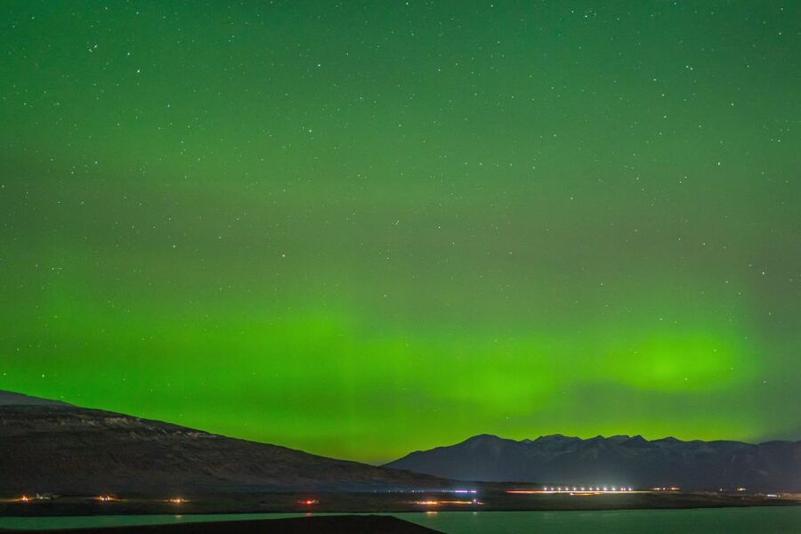 From Reykjavik: Northern Lights Guided Tour with Photos - Key points to know before you book