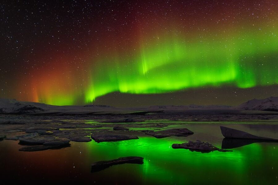From Reykjavik: Northern Lights Hunt Super Jeep Tour - What to wear for a long night outside