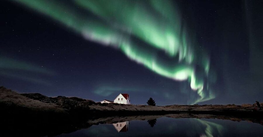 From Reykjavik: Northern Lights Tour with Hot Cocoa & Photos - Pickup from Reykjavik, with a useful warning