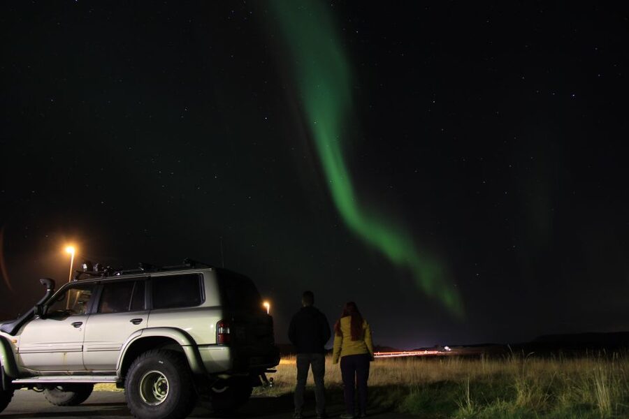 From Reykjavík: Spot the Northern Lights with Snacks & Drink - Who should book this northern lights tour?