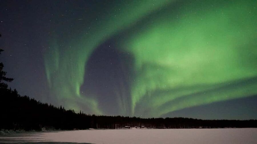 From Rovaniemi: Northern Lights Photo Tour with Pickup - How the Northern Lights part works