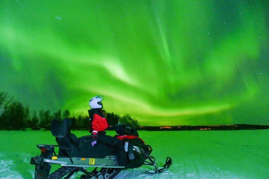 From Rovaniemi: Searching Aurora with Snowmobile - Thermal gear makes the outing possible