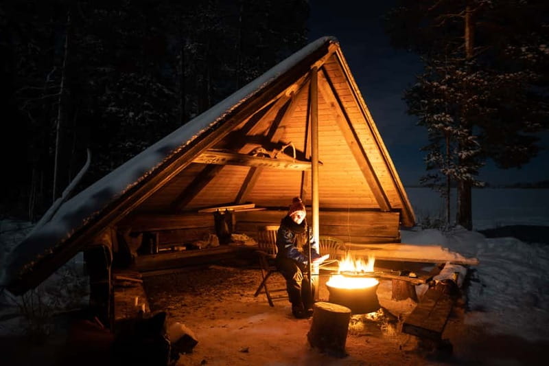 From Rovaniemi: Short Aurora Borealis Photography Expedition - Seeing the Aurora through a camera
