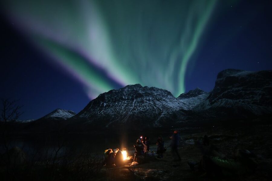 From Tromso: Northern Lights Photography Tour - How long the night really takes