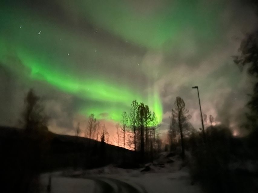 Harstad/Narvik: Northern Lights Tours with Second Day Chance - Border crossings, passports, and clothing