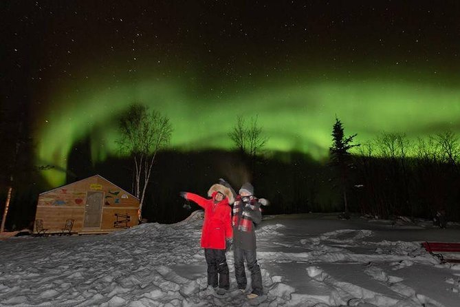 Intimate Aurora Tours Cozy Cabin Bucket List - The 9:30 p.m. pickup and short ride north