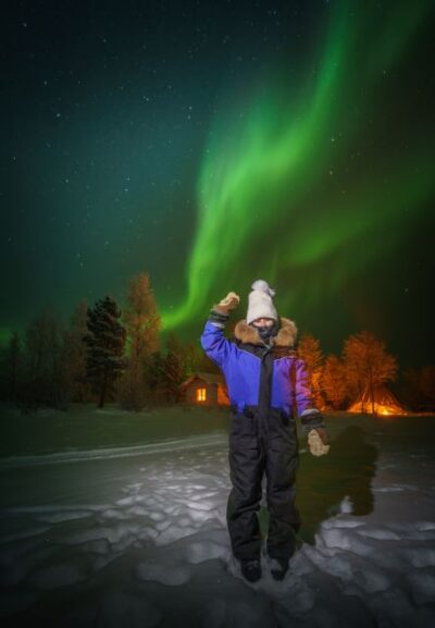 Lake Inari Northern Lights Tour w/ Reindeer & Dinner
