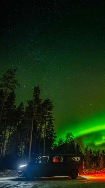 Kemijärvi: Insider Guided Aurora Hunting - Stepping out beneath the Arctic sky