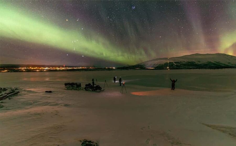 Kiruna: Northern Lights Snowmobile Tour - Warm clothing is included, but dress sensibly