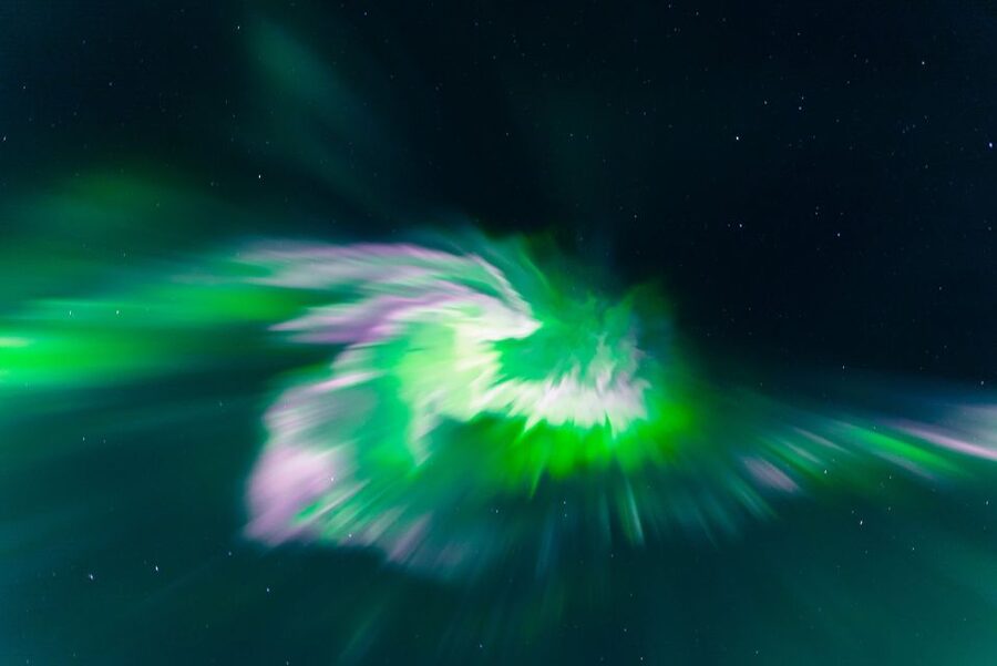 Kiruna: Northern Lights Tour with Photos - Seeing the aurora with a patient guide