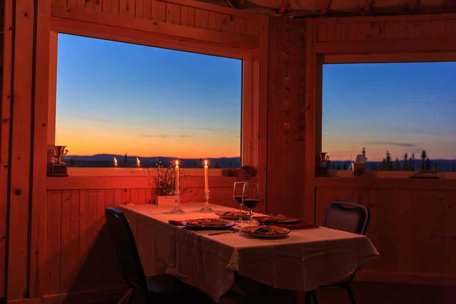 Late Night Yurt Dinner and Northern Lights - Leaving Fairbanks for a darker sky