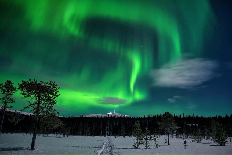 Levi: Northern Lights Tour and Stargazing by Telescope - The cold-weather reality