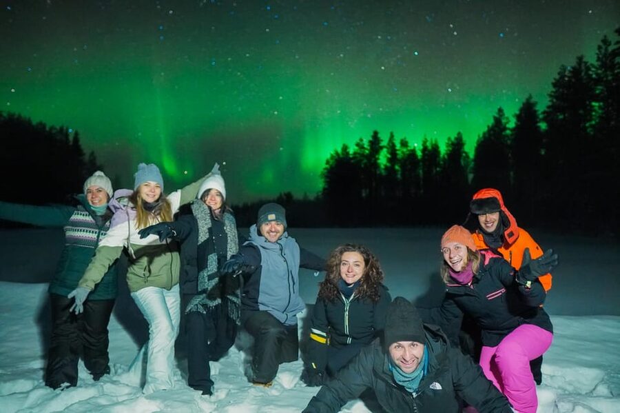 Levi: Northern Lights Tour with Guaranteed Sightings - Starting in Levi with a small group