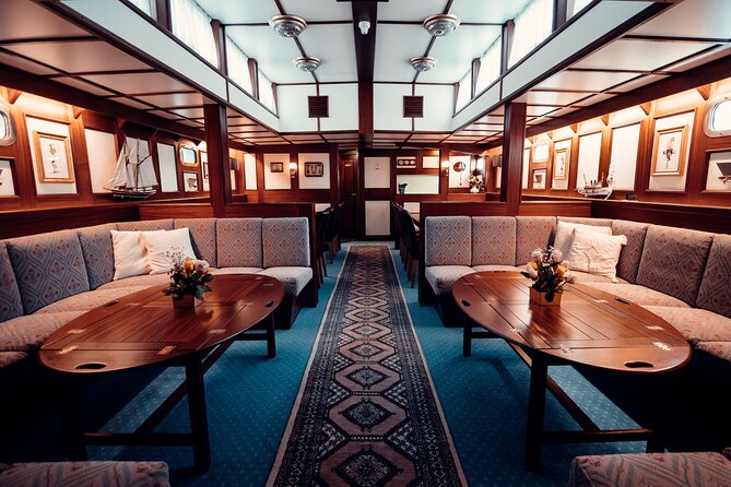 Luxury Northern Lights Yacht Cruise with Hot Tub from Tromsø - Hot tub time, with useful fine print