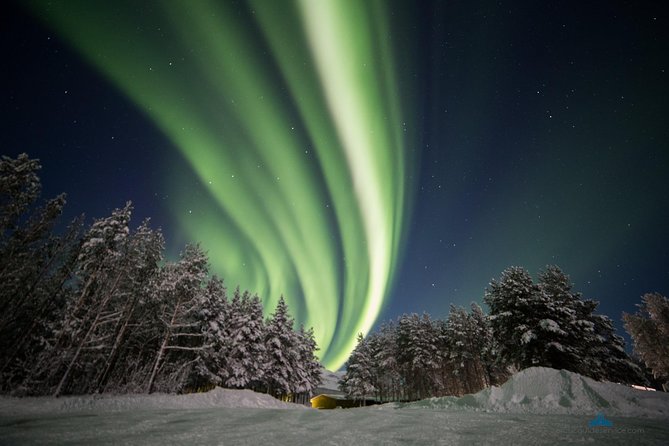 - Northern Lights Chase with Photo Package Included - The chase begins at Tromsø Havn