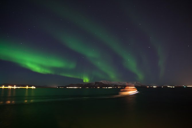 Northern Lights Cruise from Reykjavik Including Photos - Science, Icelandic stories, and help with the sky