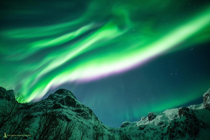 Northern Lights Hunt with The Green Adventure - photos included - Group size, seats, and the long ride