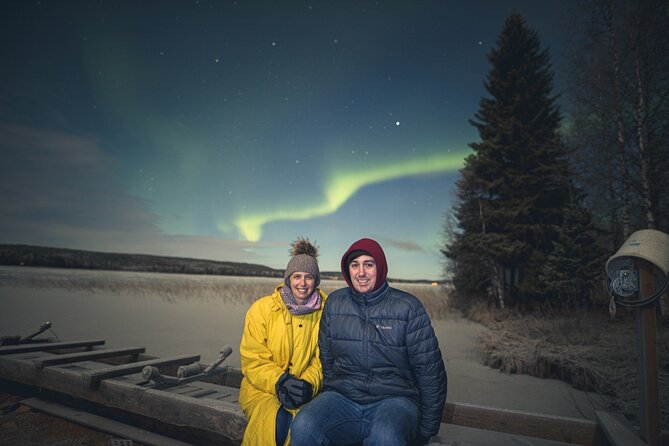 Northern lights hunting photo tour with bbq; small groups - Finding a dark place near the city