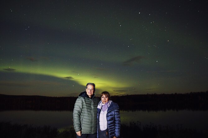 Northern lights hunting photo tour with bbq; small groups - Is $102.58 a fair price?