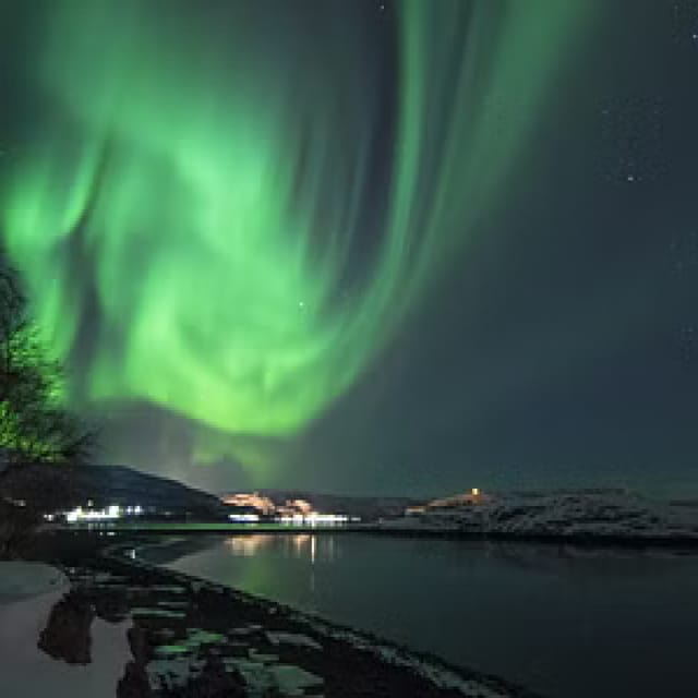 Northern Lights Hunting with Aurora Workshop - Timing, flexibility, and the chance of seeing the lights