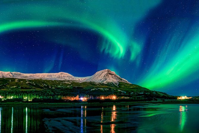 Northern Lights Night Tour from Reykjavik - The viewing stops: dark skies, cold feet