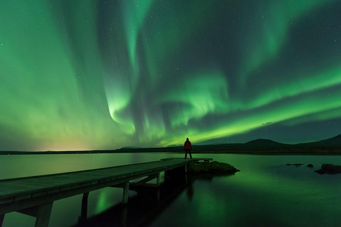 Northern Lights Small Group Guided Tour from Reykjavik - Chasing the Aurora from Reykjavik