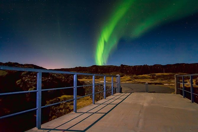 Northern Lights Small-Group Tour From Reykjavik with Hot Drink - Chasing the aurora beyond Reykjavik