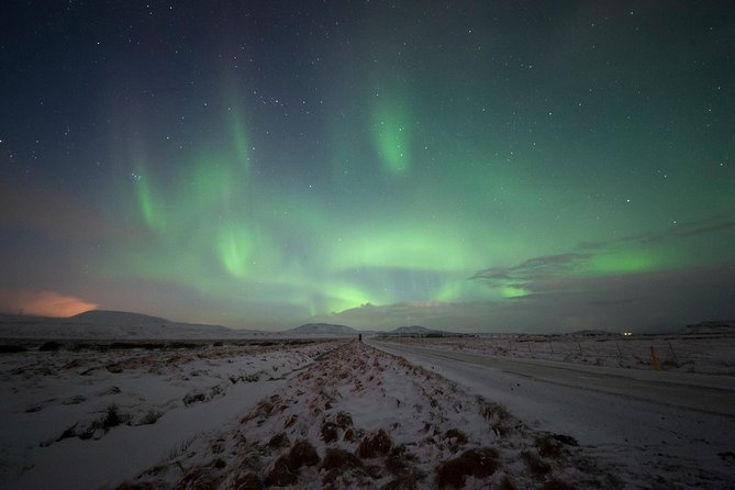 Northern Lights Small-Group Tour From Reykjavik with Hot Drink - Getting photographs of the northern lights
