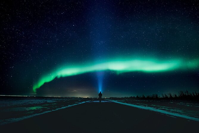 Northern Lights Small-Group Tour with Free Photos & Hot Chocolate - Hot chocolate, chocolate, and the cold