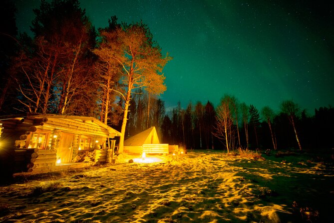 Northern Lights Tour in Atmospheric Cottage - Winter clothing and comfort in the cold