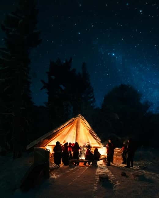 Northern Lights Tour Sleigh Ride - The teepee fire, sausages, and hot blueberry juice