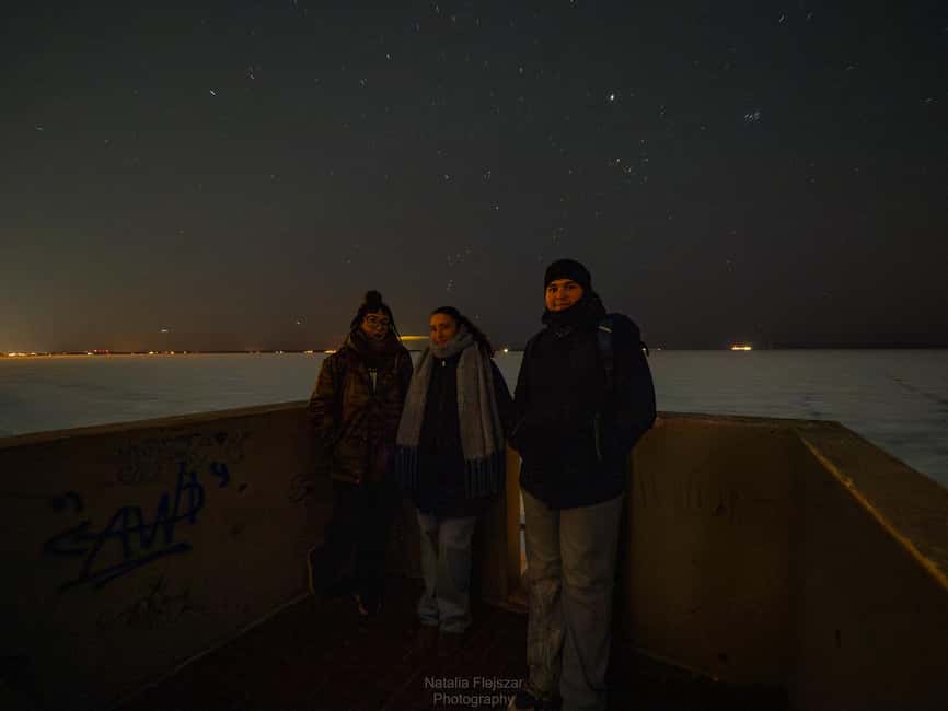 Oulu: Guided Night Walking Tour with Northern Lights Hunting - From Tori Police to Oulu’s river delta