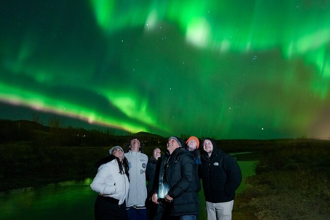 Private Aurora Hunt with Photos in Super Defender - Following the sky instead of a fixed itinerary