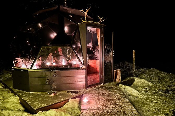 PRIVATE Glass Igloo Dinner Under Northern Lights - Who will get the most from this experience