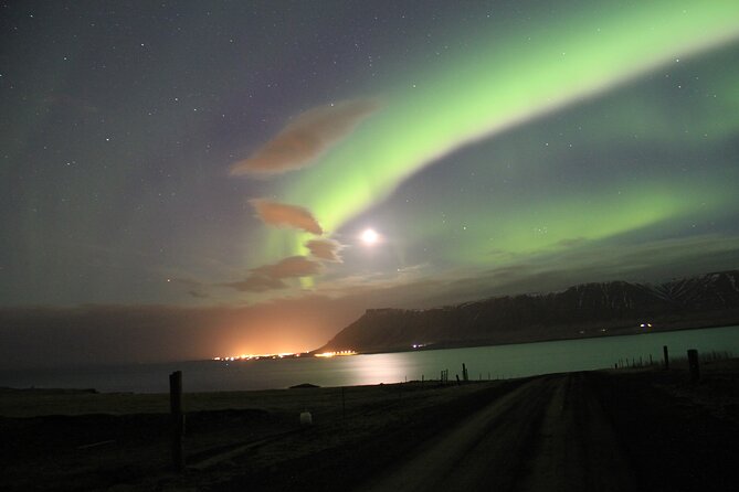 Private Northern Lights Tour from Reykjavik - Is $260 per person a fair price?