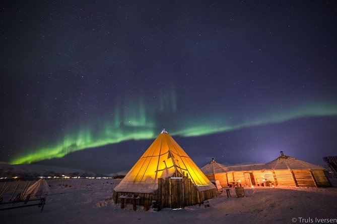 Reindeer Camp Dinner with Chance of Northern Lights in Tromso - A three-course dinner with local flavor