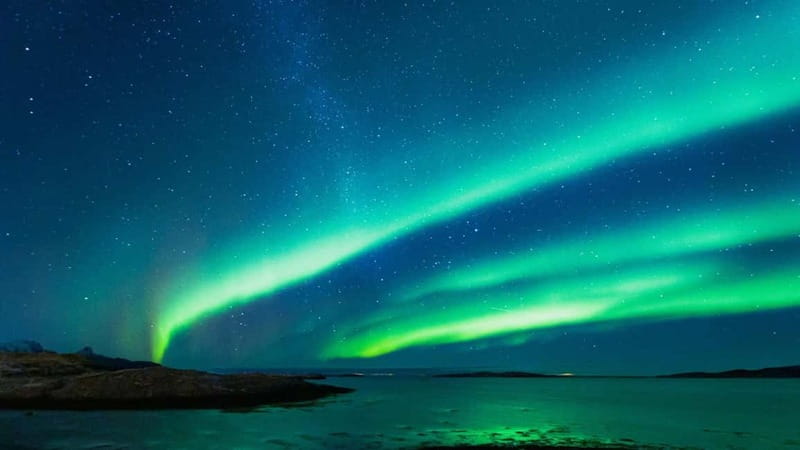 Reykjavik: Northern Lights Adventure Tour with Hot Chocolate - Simple ways to improve your odds
