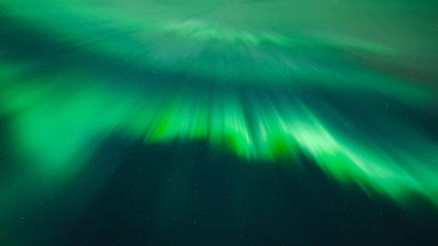 Reykjavik: Northern Lights by 4x4 with Photos & Hot Cocoa - Who should book this Reykjavik aurora tour?
