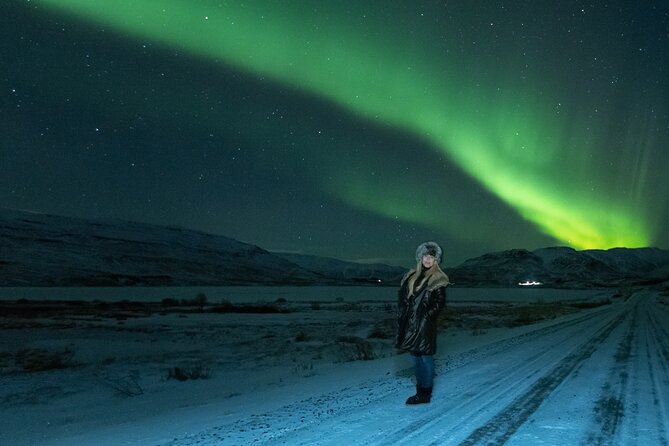 Reykjavik Private Northern Lights Tour with Pro Photographer - What the three to four hours feel like