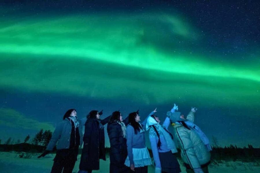 Rovaniemi:%100 Money Back Guarantee Northern Lights Hunting - Why the long-range chase matters in Lapland